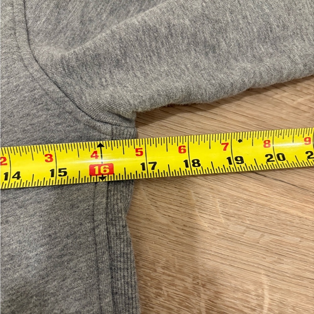 Lululemon Press Pause Funnel Neck Sweatshirt Size 4 - Picture 6 of 6